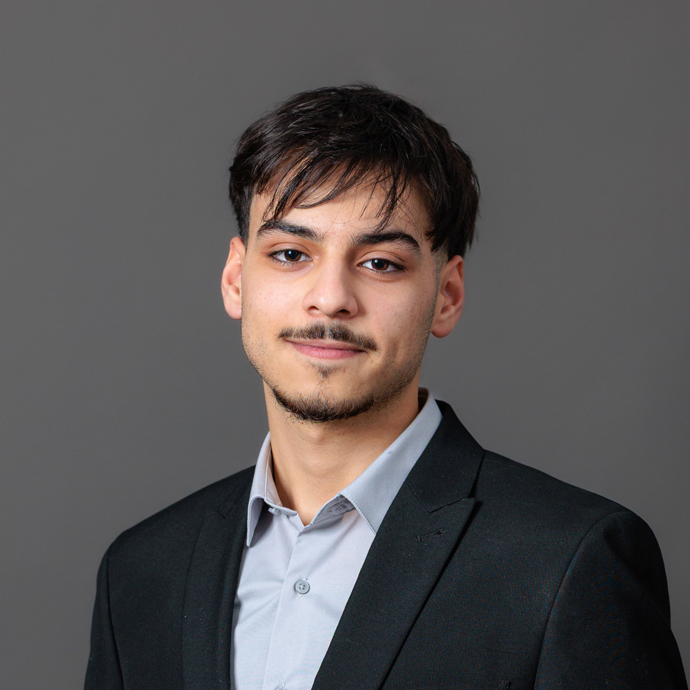 Christopher Roberts, Contract Drafting and Review lawyer in London, United Kingdom