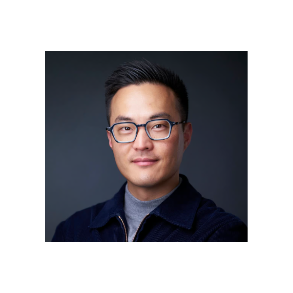 Lei Wang, Business & Contract lawyer