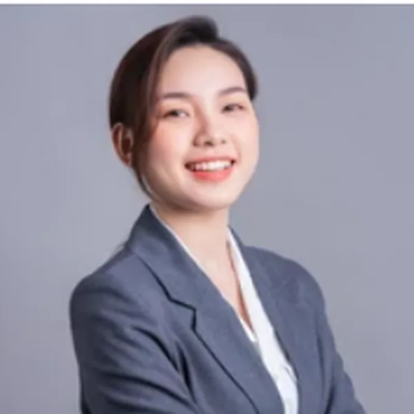Wu Huiling, Divorce & Family lawyer