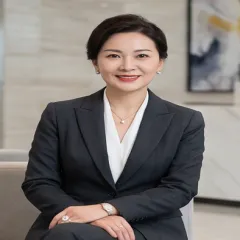 Zengrong Zhou, Business & Contract lawyer